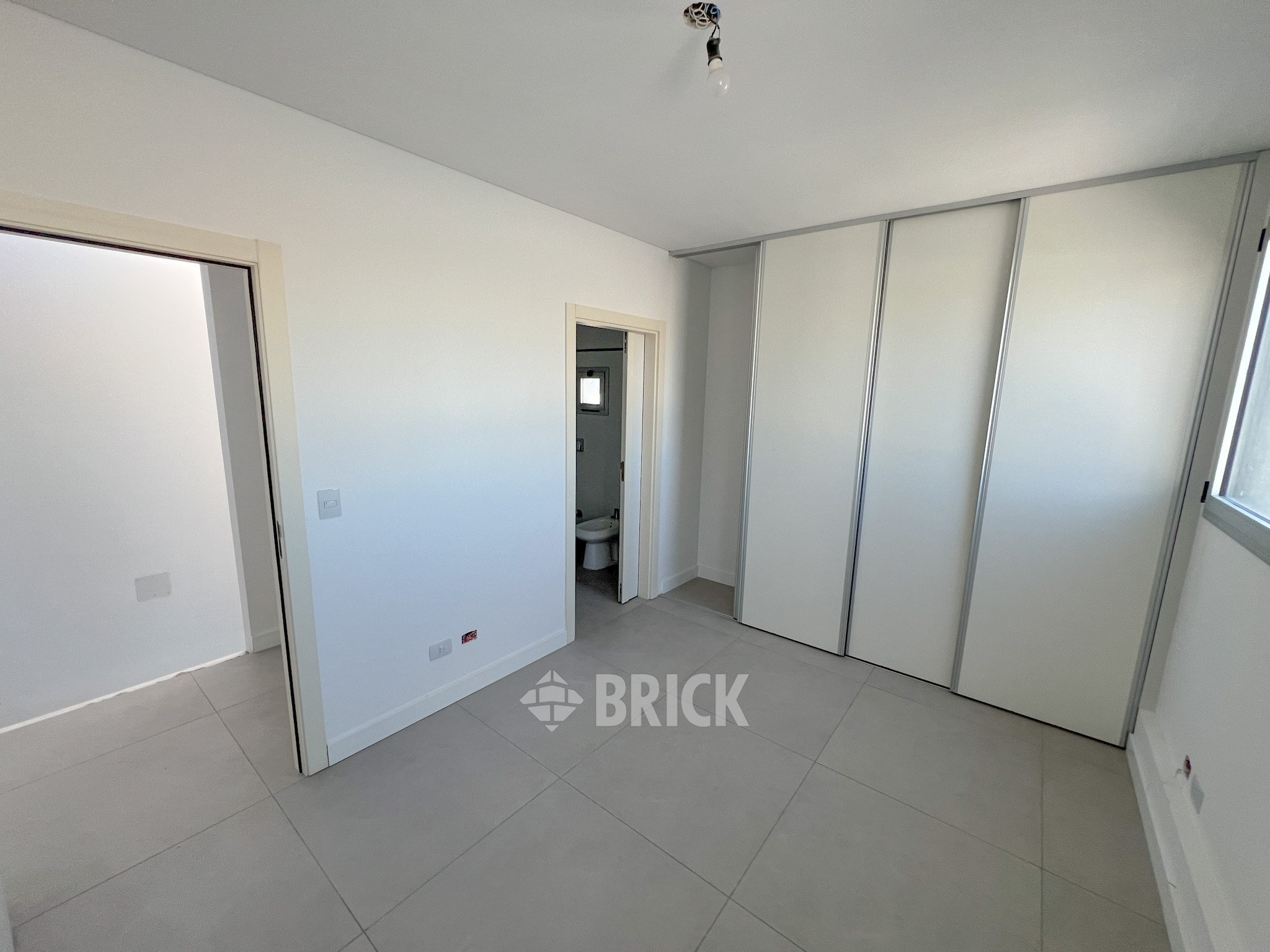 BOGOTA al 1600 Piso 5 13