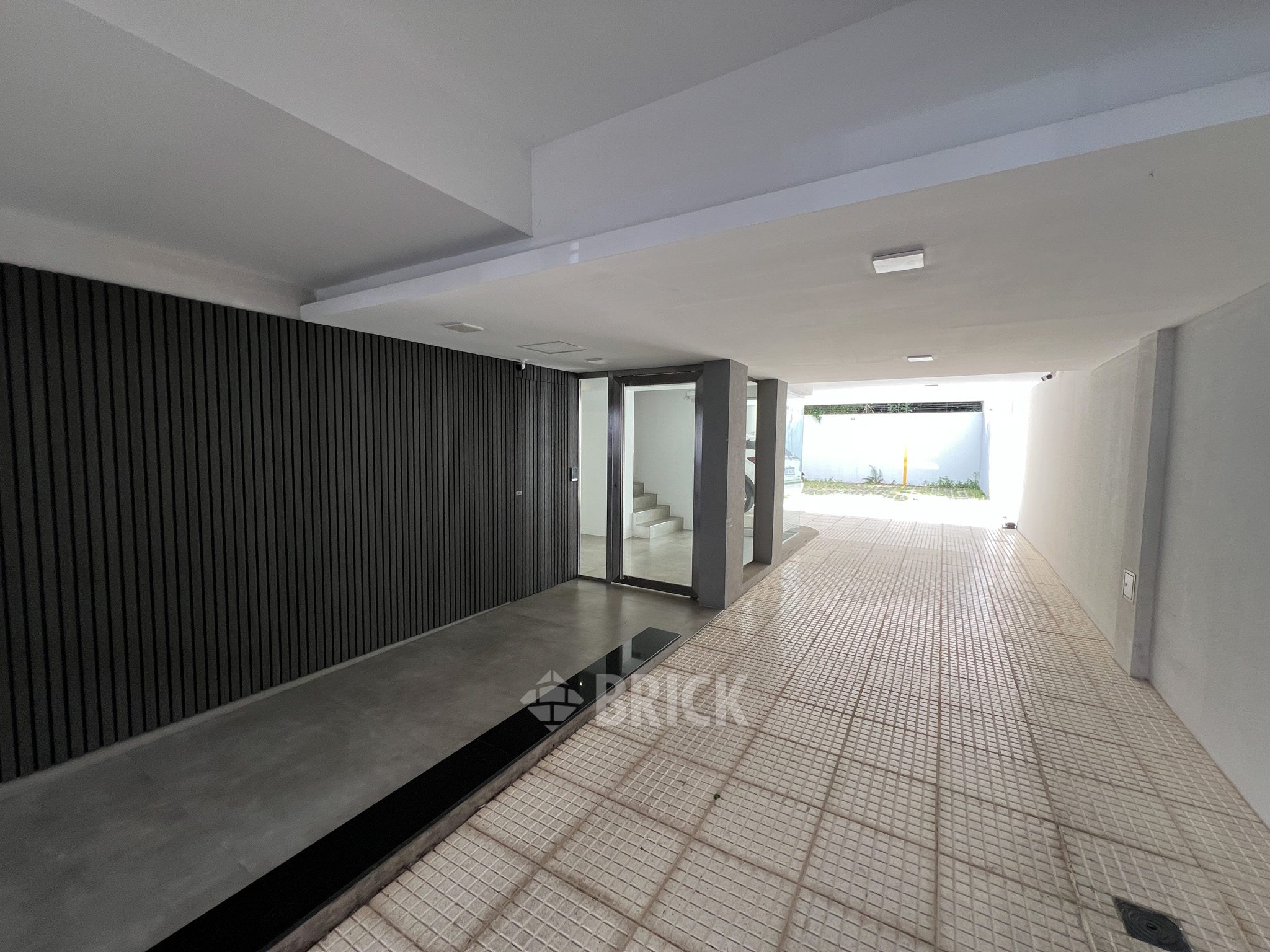 BOGOTA al 1600 Piso 5 23