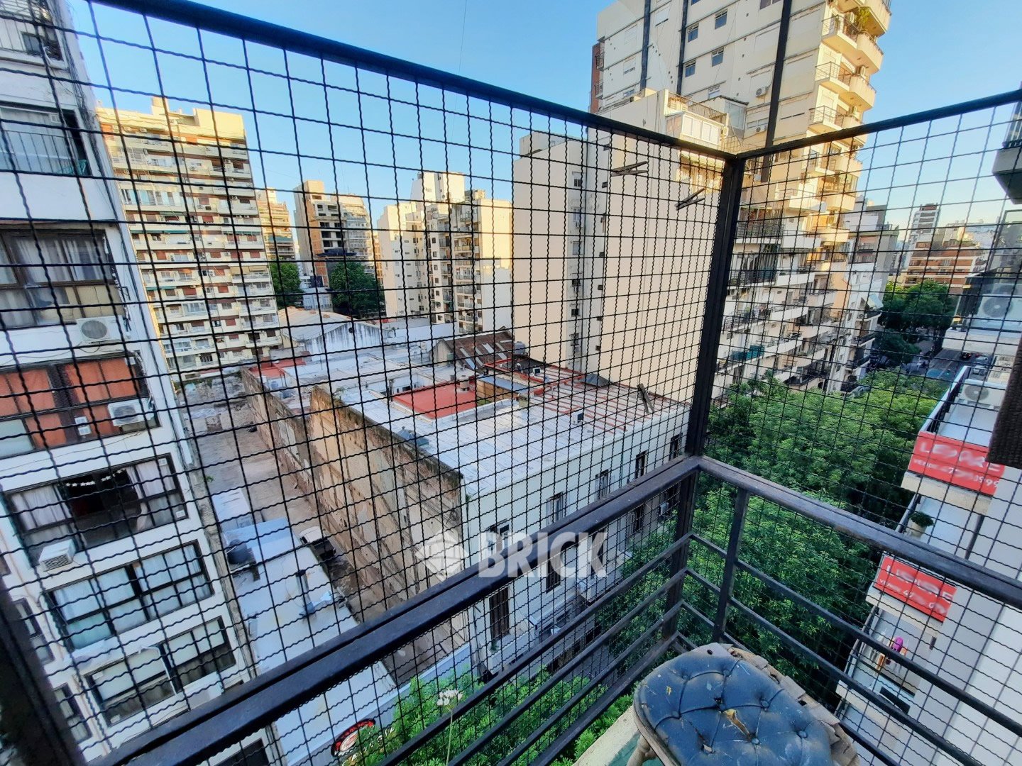 ECUADOR al 1300 Piso 8 9