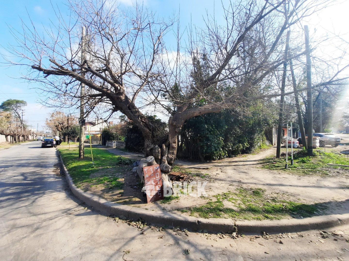 LOS STUDS al 1000 28