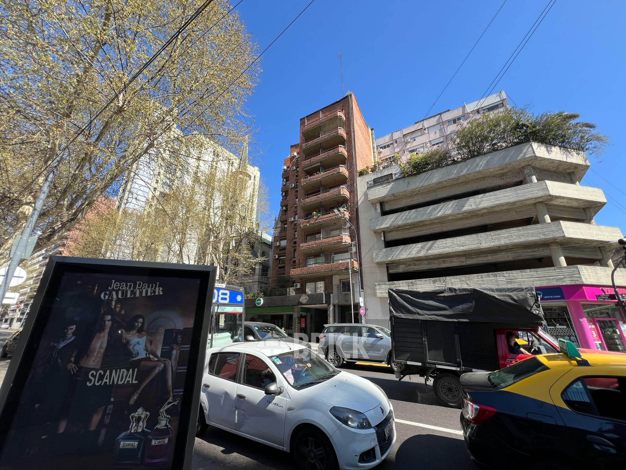 LAS HERAS, AV. al 2500 Piso 9 16