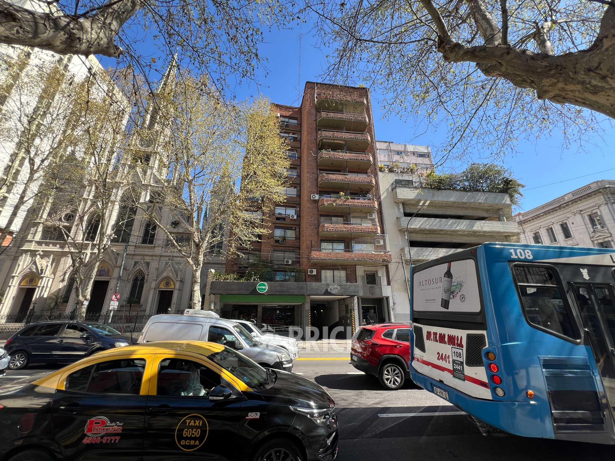 LAS HERAS, AV. al 2500 Piso 9 17