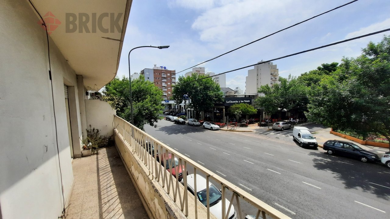 MOSCONI, AV. al 3200 Piso 1 5