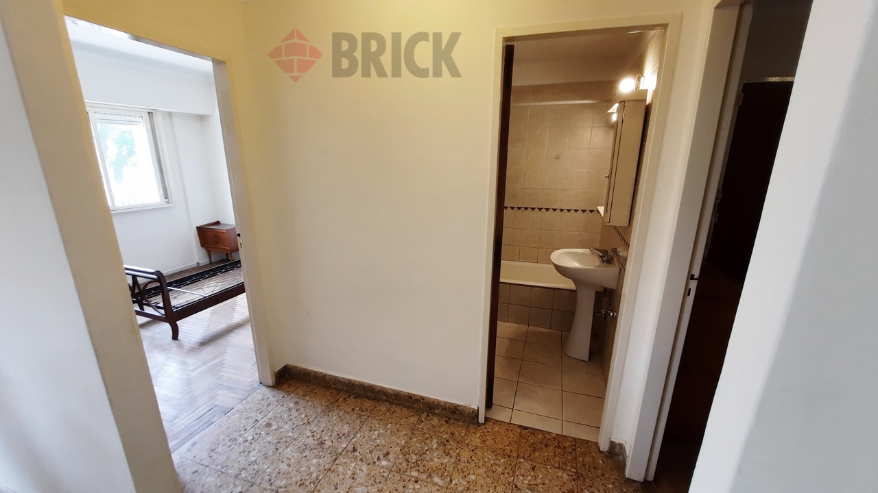 MOSCONI, AV. al 3200 Piso 1 7