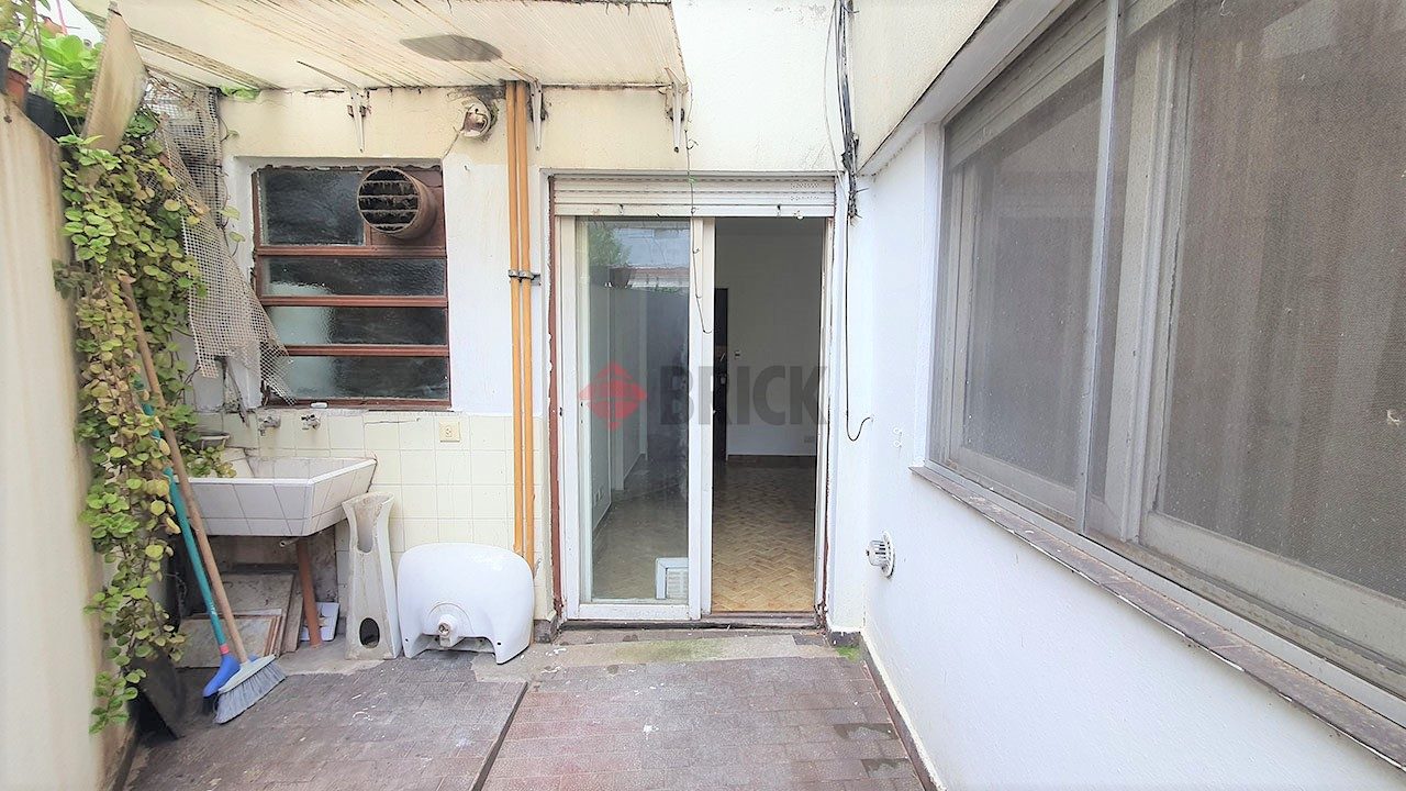 CONDE al 900 Piso 1 8