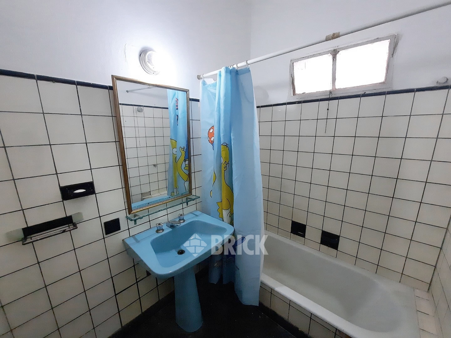 ZAPIOLA, AV. al 800 10