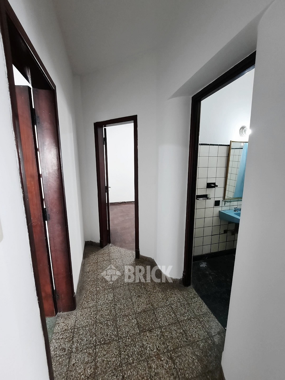 ZAPIOLA, AV. al 800 7