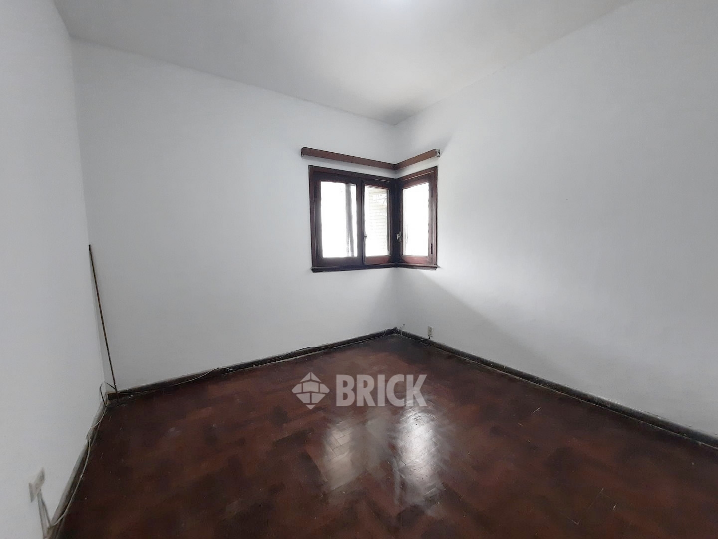 ZAPIOLA, AV. al 800 8