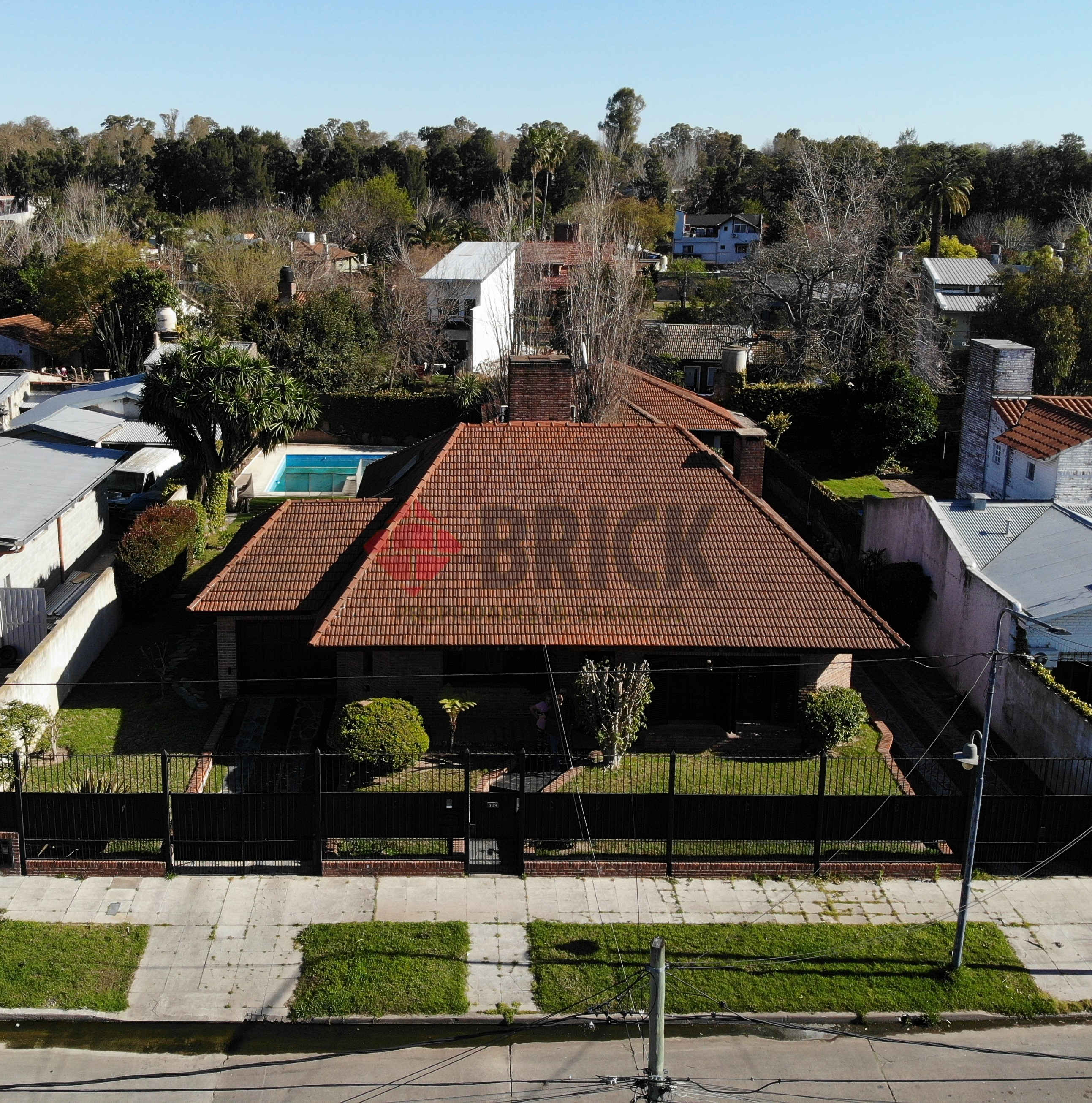 JOSE MARIA PAZ al 300 2