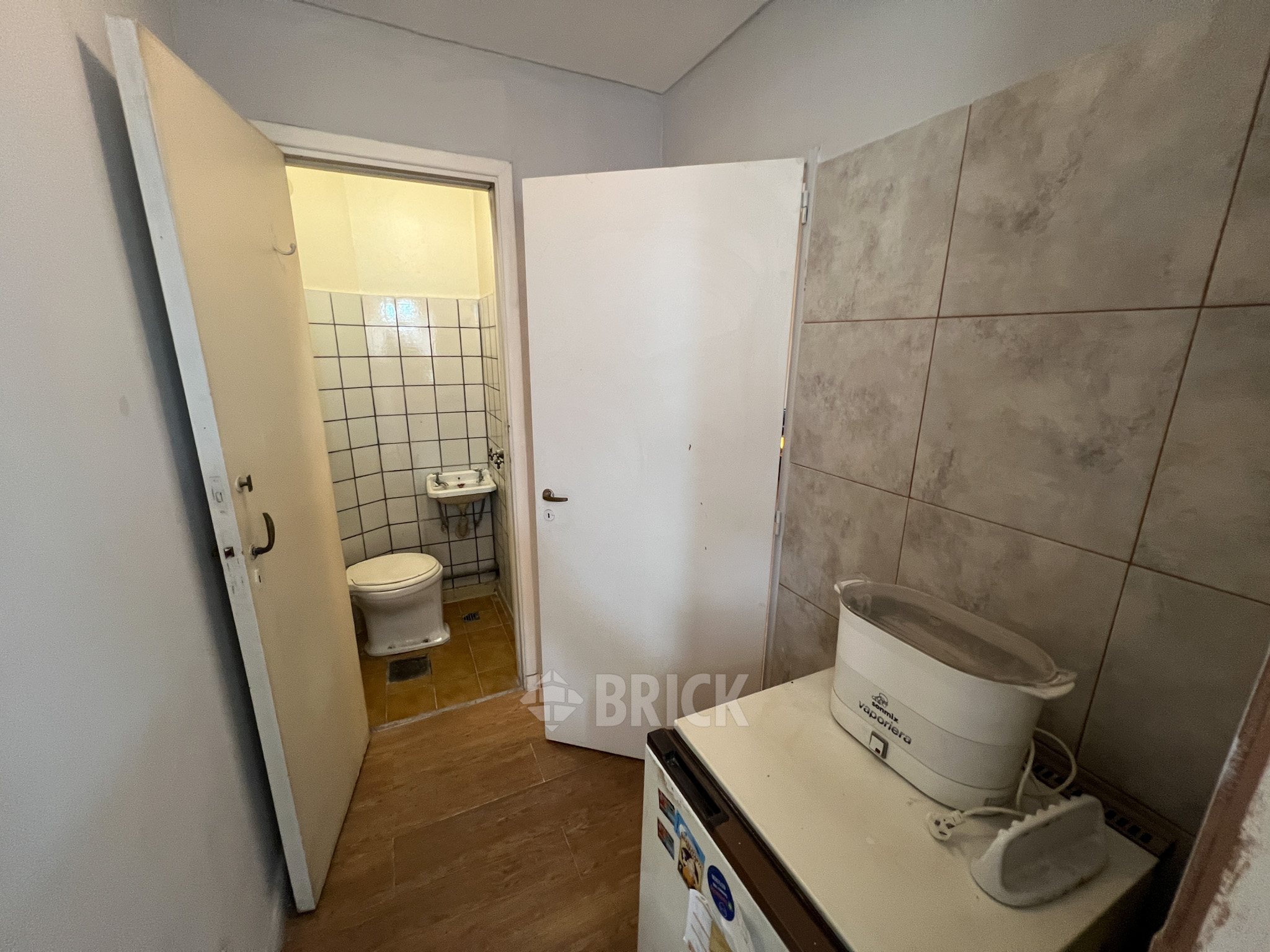 PARANA al 200 Piso 5 14