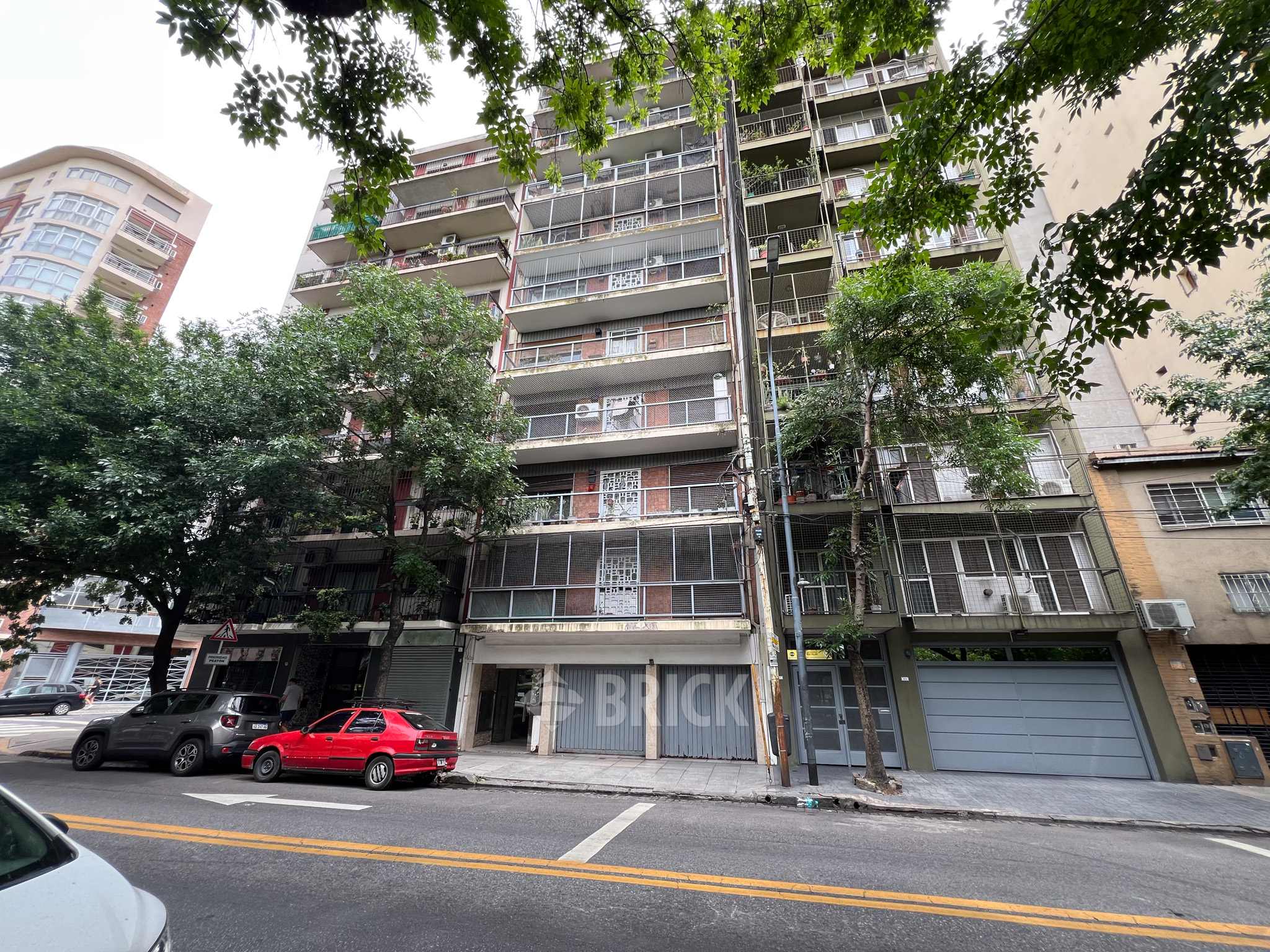 PERON, EVA, AV. al 1500 Piso 5 8