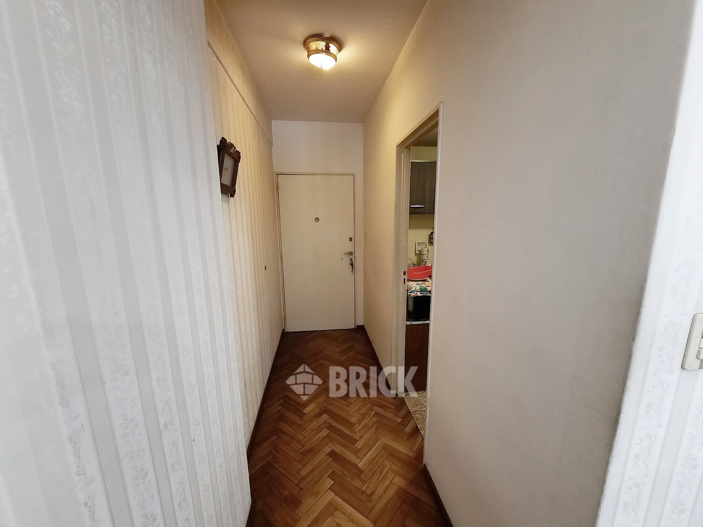 SALGUERO, JERONIMO al 1700 Piso 2 21