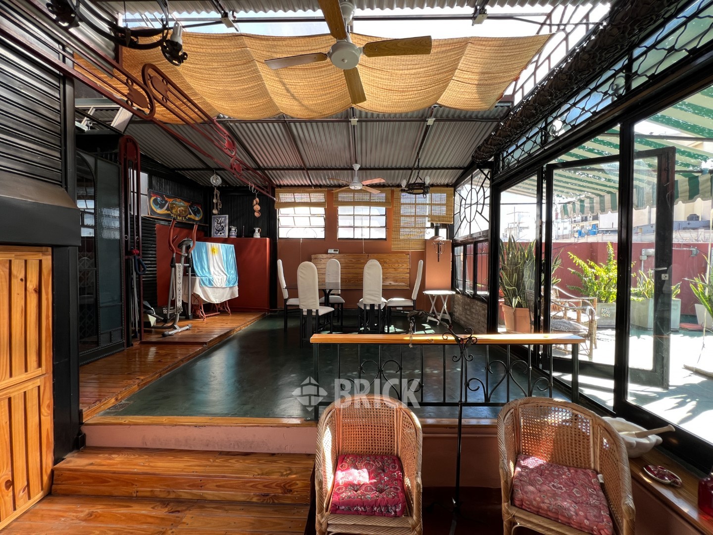 QUERANDIES al 4400 49