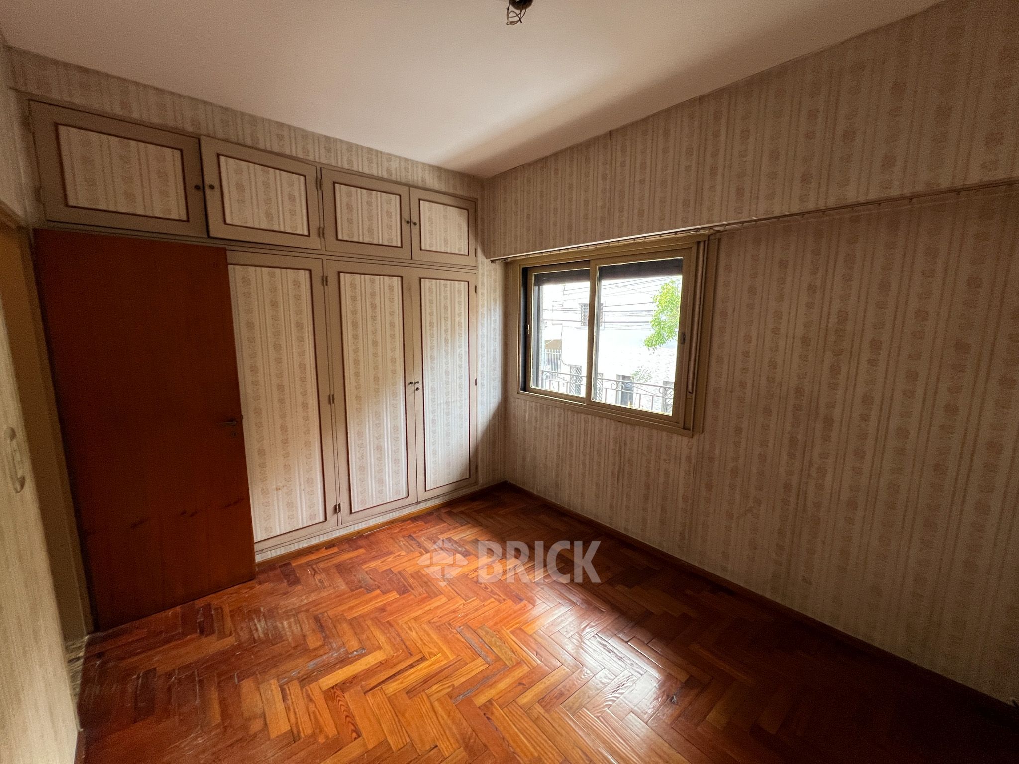 CHILE al 2500 Piso PB 18