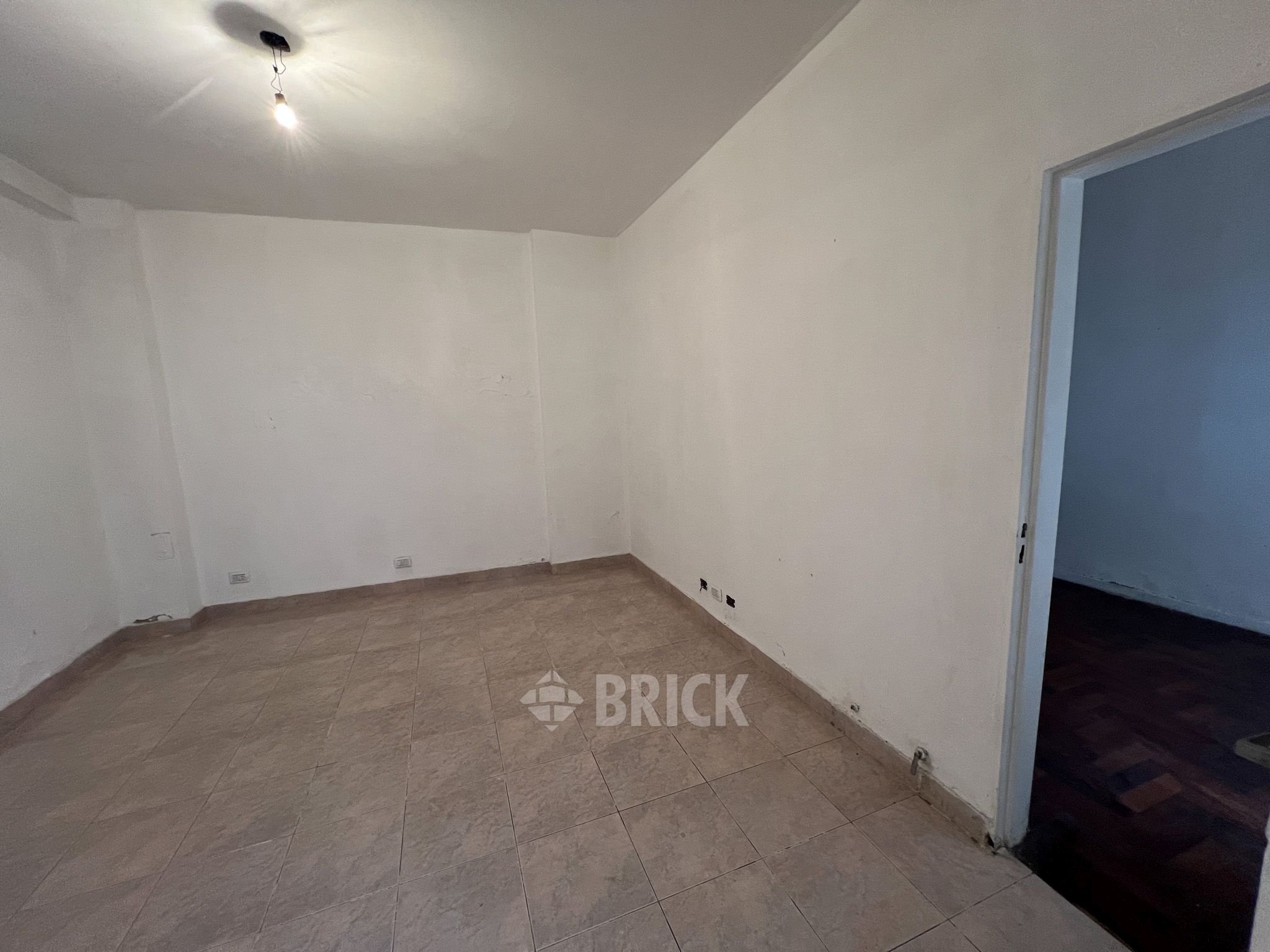 CHILE al 2500 Piso PB 32