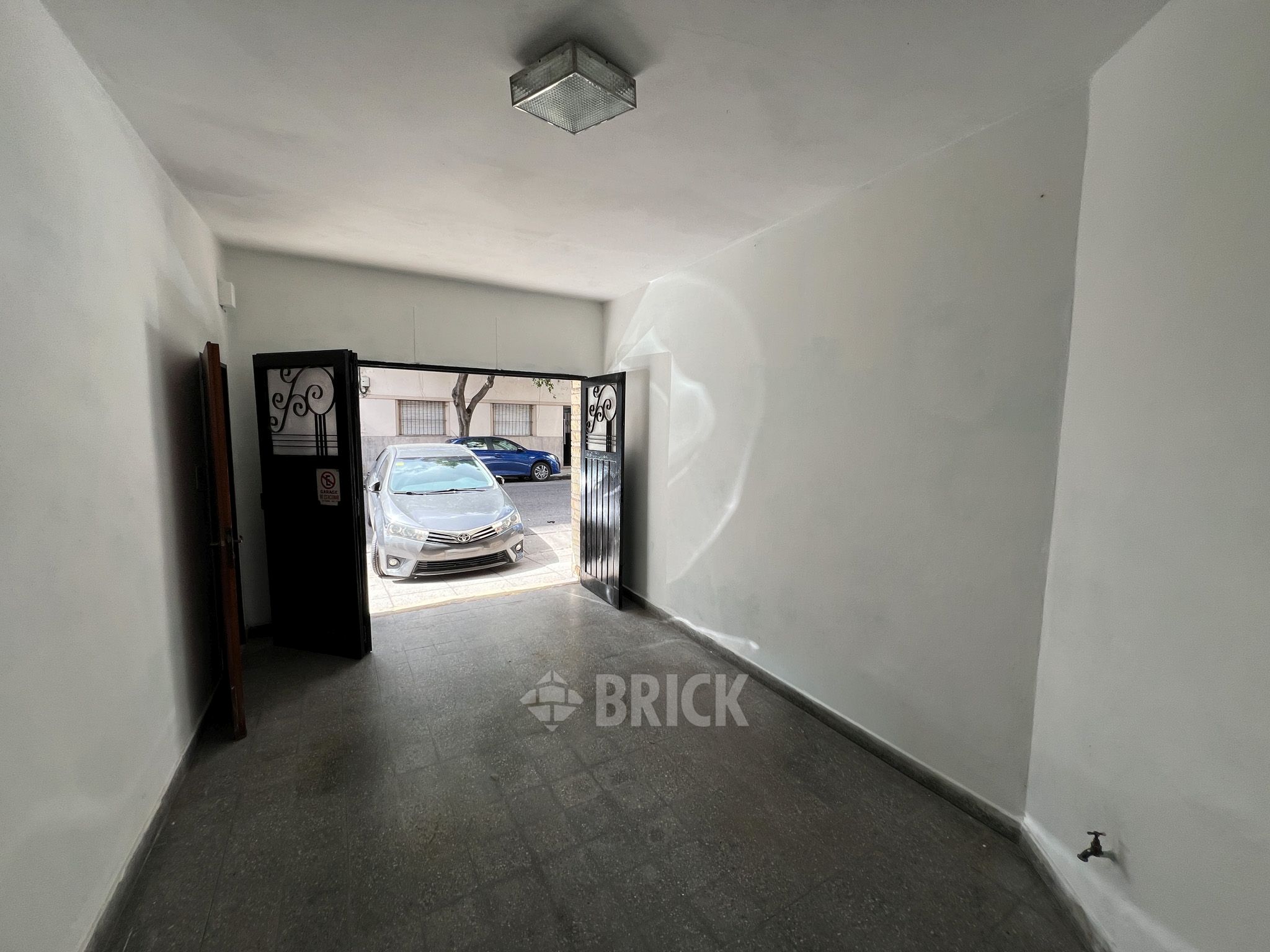 CHILE al 2500 Piso PB 8