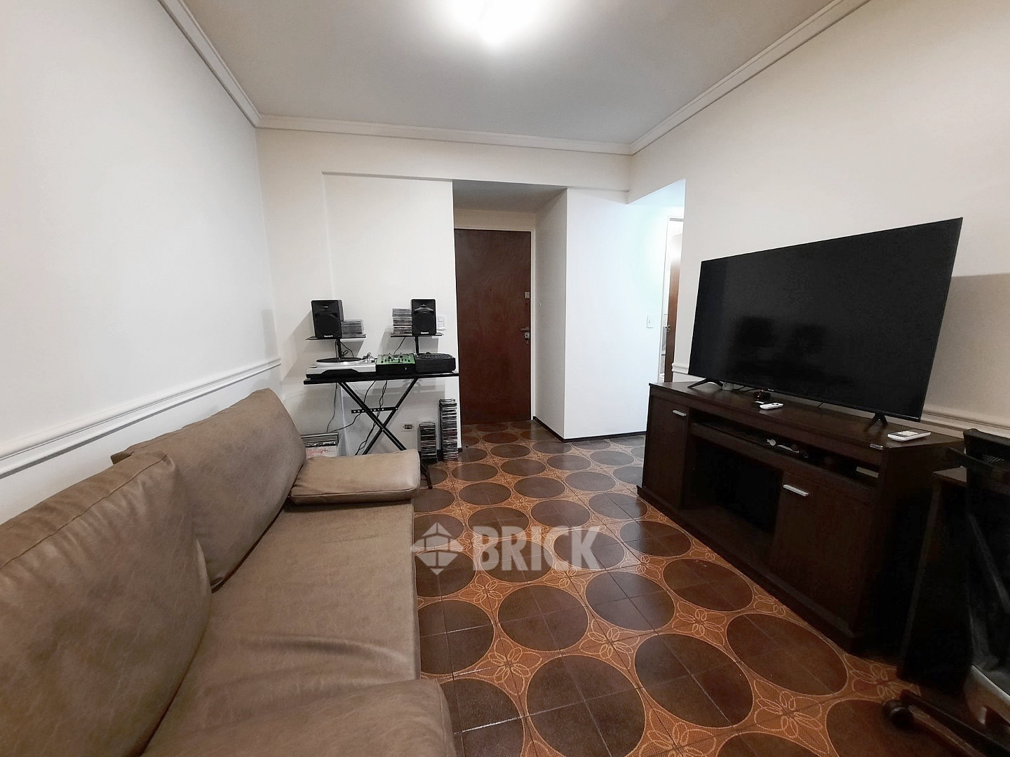 GUEMES al 4100 Piso 5 5