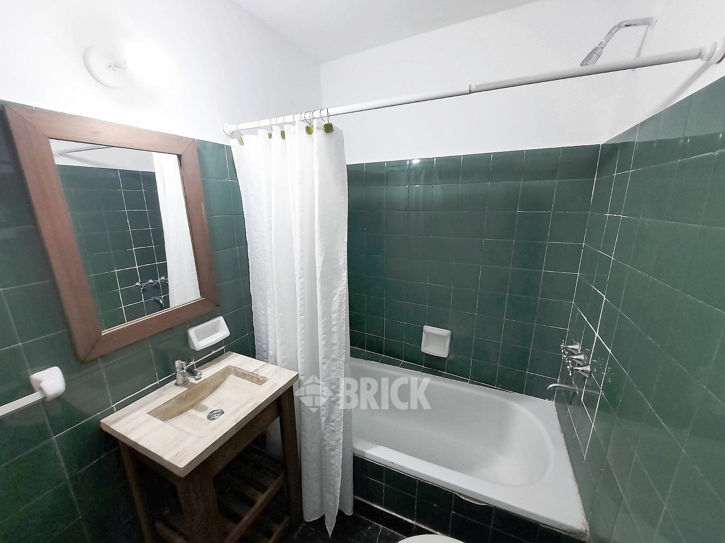 INDEPENDENCIA, AV. al 3100 Piso 2 13