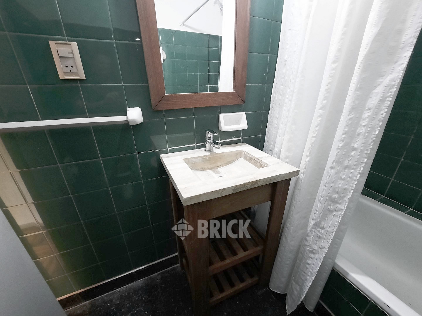 INDEPENDENCIA, AV. al 3100 Piso 2 14