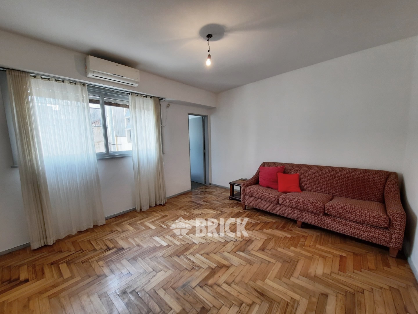 INDEPENDENCIA, AV. al 3100 Piso 2 5