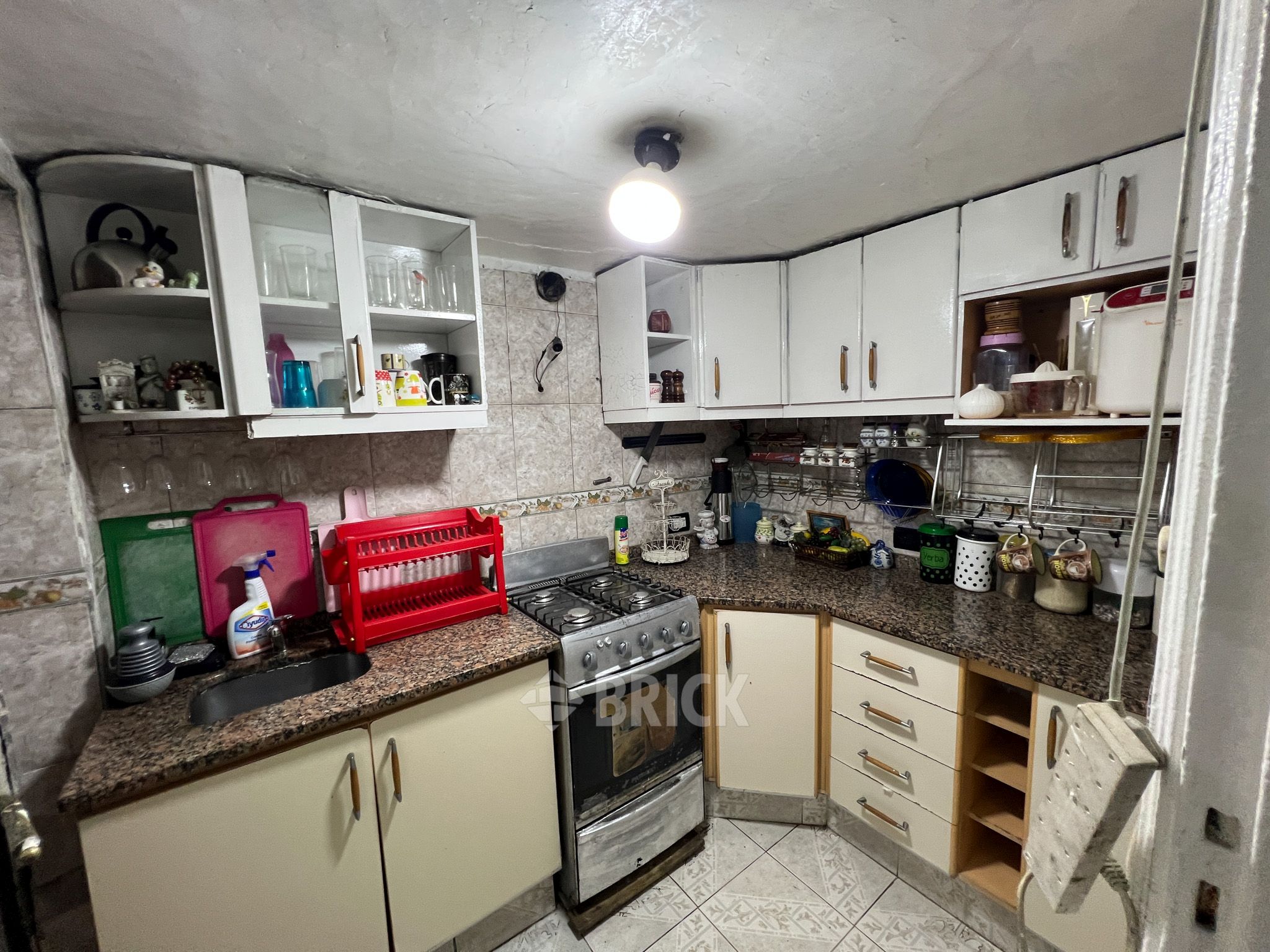 ALSINA, ADOLFO al 3000 Piso PB 14