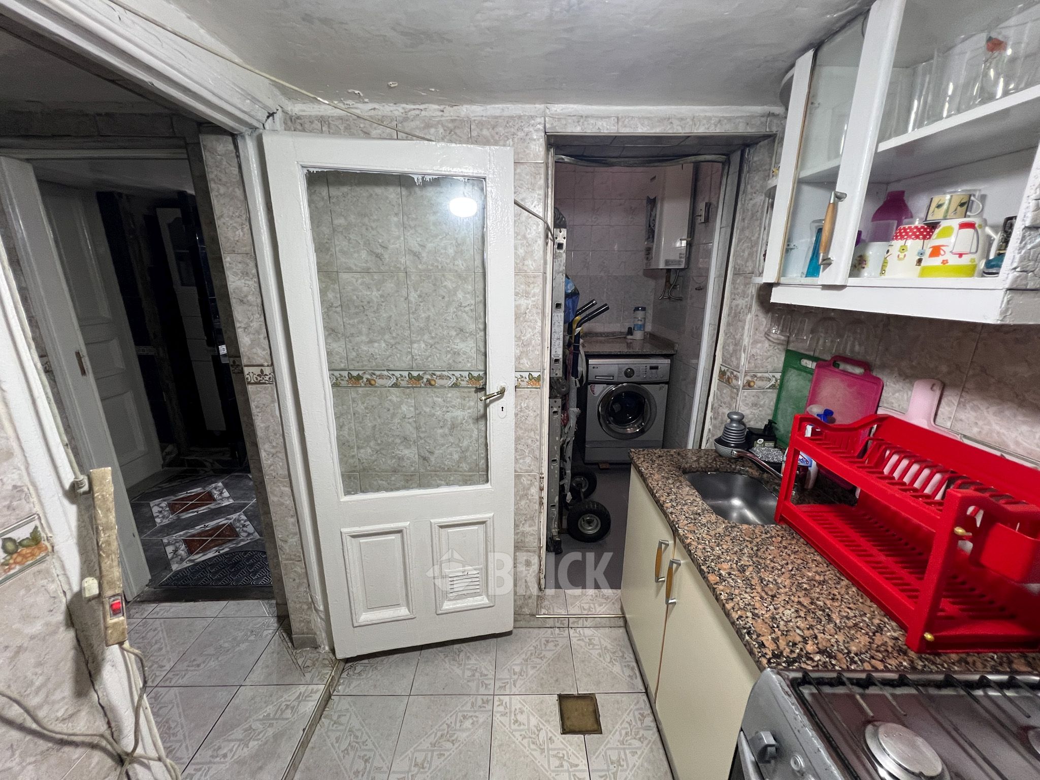 ALSINA, ADOLFO al 3000 Piso PB 15