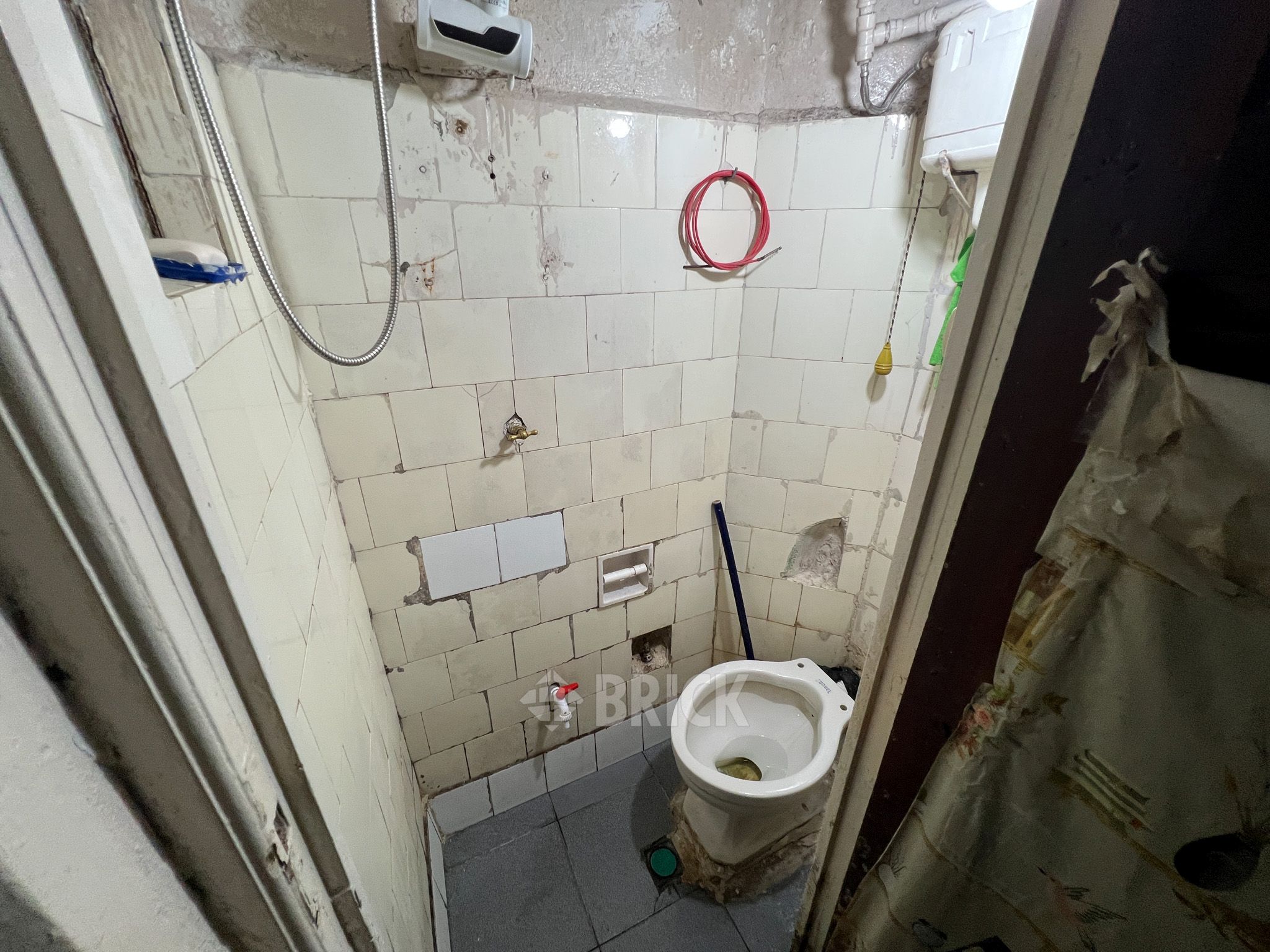 ALSINA, ADOLFO al 3000 Piso PB 19