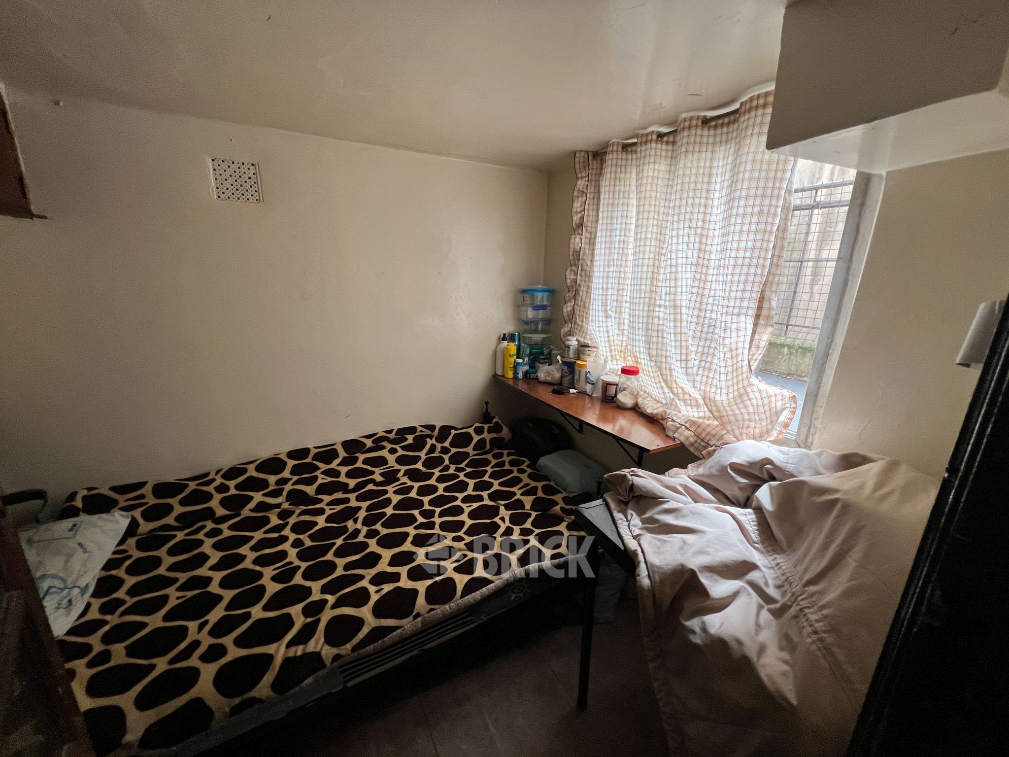 ALSINA, ADOLFO al 3000 Piso PB 21