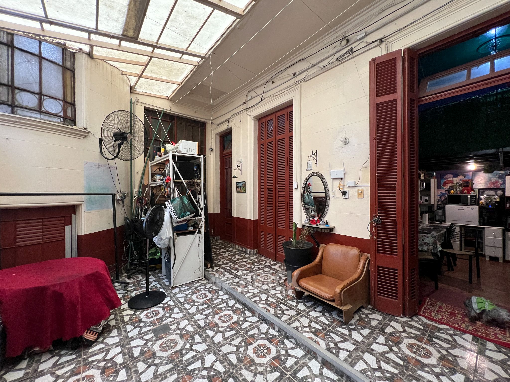 ALSINA, ADOLFO al 3000 Piso PB 7