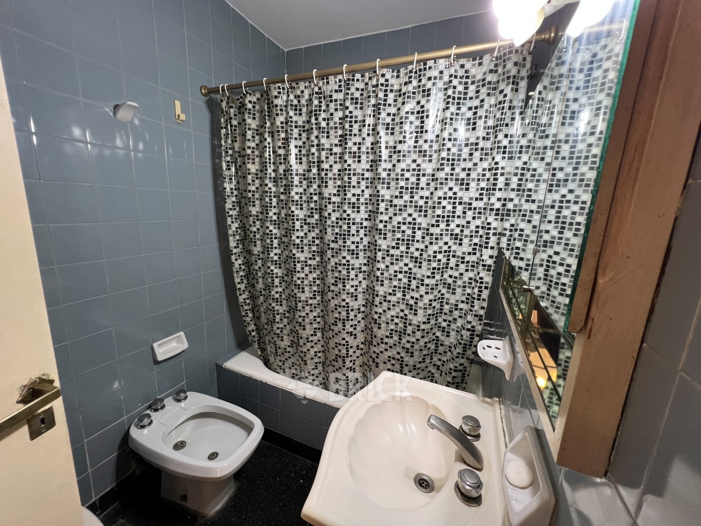 SARMIENTO al 2000 Piso 9 16