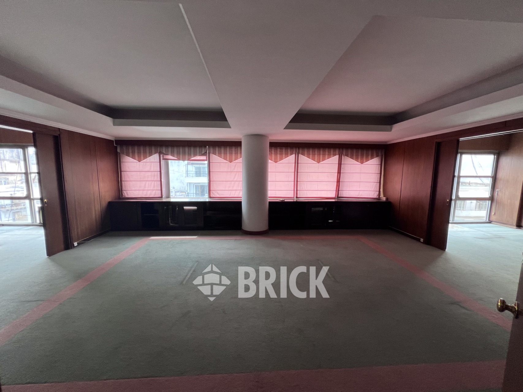 BELGRANO, AV. al 1300 Piso 9 15