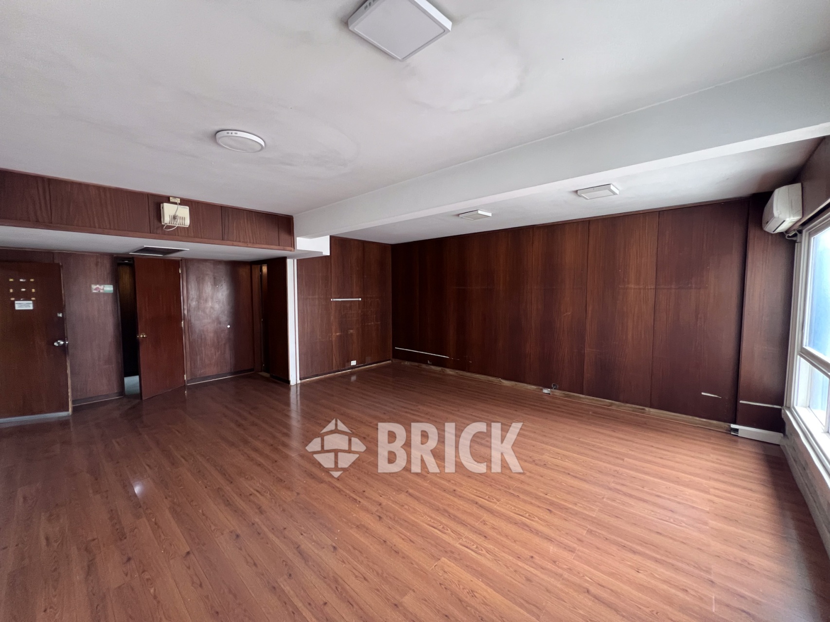 BELGRANO, AV. al 1300 Piso 9 23