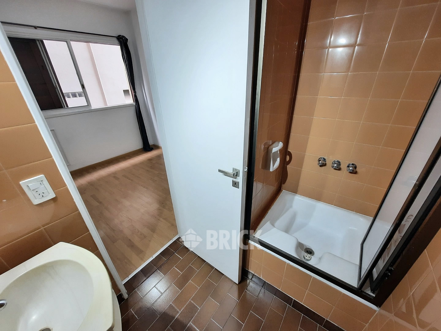 TUCUMAN al 3700 Piso 3 11