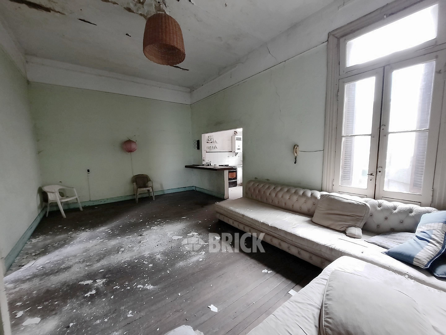 ALVAREZ THOMAS, AV. al 700 54