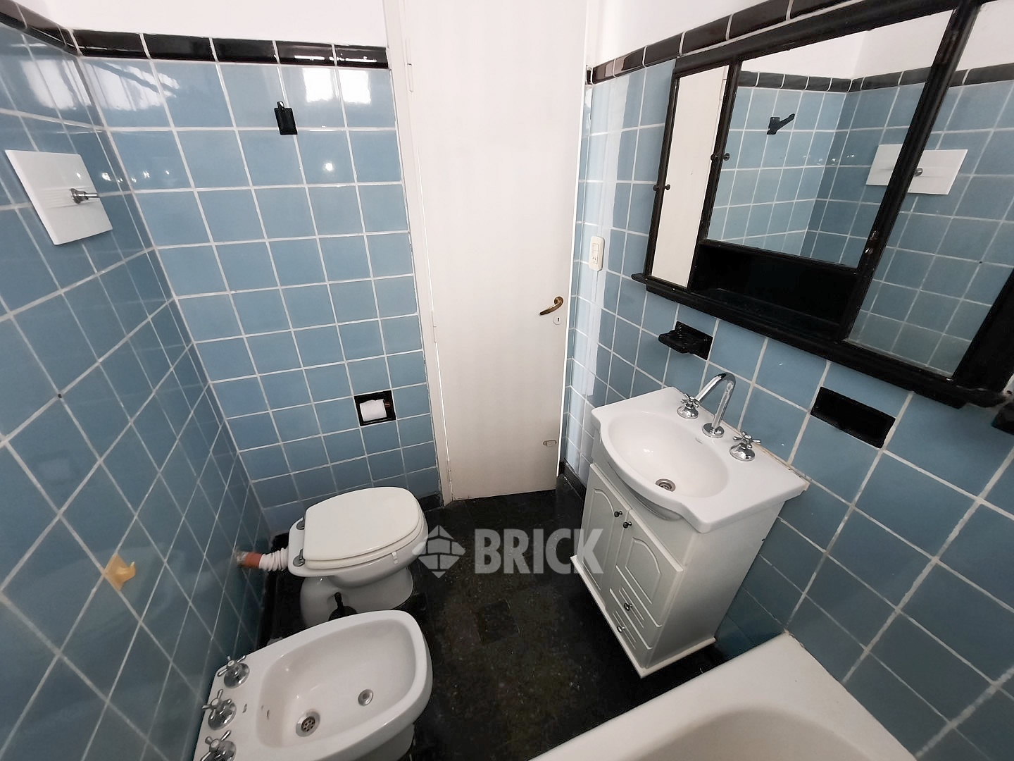 RIVADAVIA, AV. al 2100 Piso 10 15