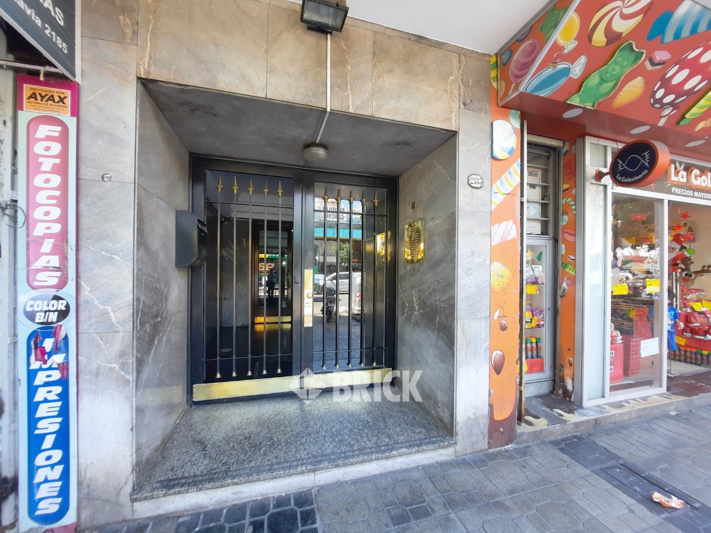 RIVADAVIA, AV. al 2100 Piso 10 29