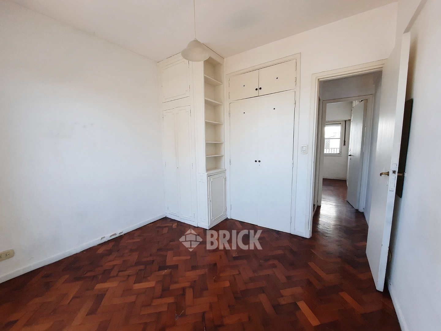 RIVADAVIA, AV. al 2100 Piso 10 9