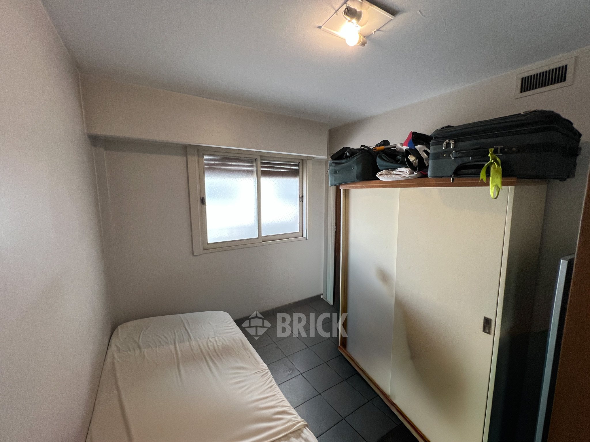 ALBERDI, JUAN B., AV. al 1000 Piso 6 40