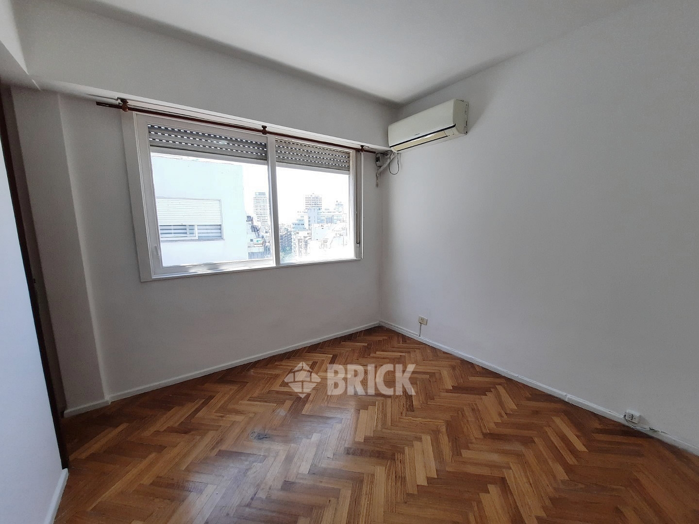 CHARCAS al 3000 Piso 10 7