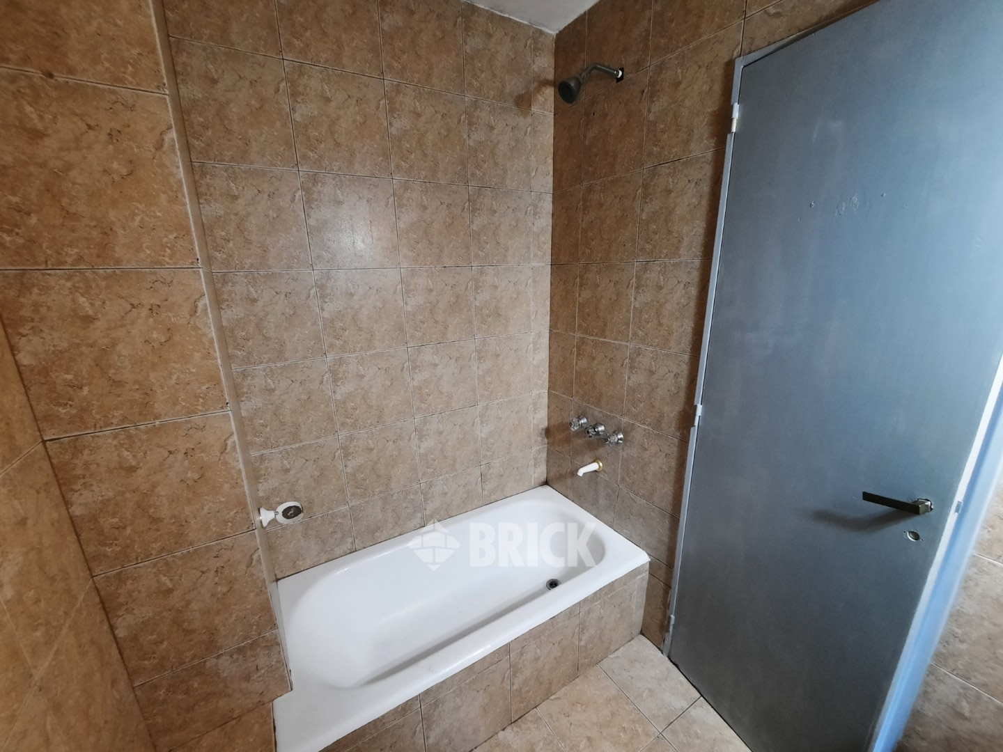 INDEPENDENCIA, AV. al 900 Piso 5 12