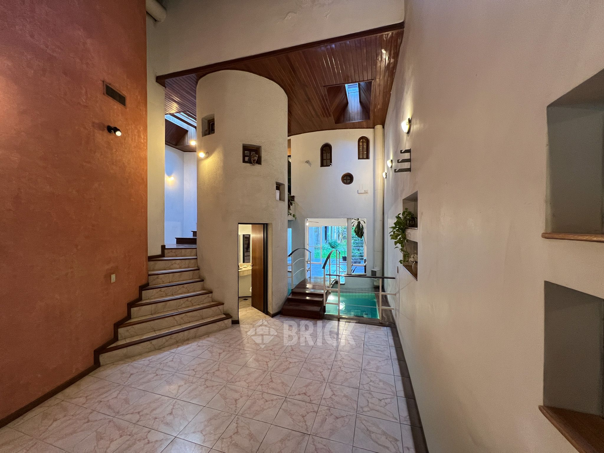 COCHABAMBA al 2700 12