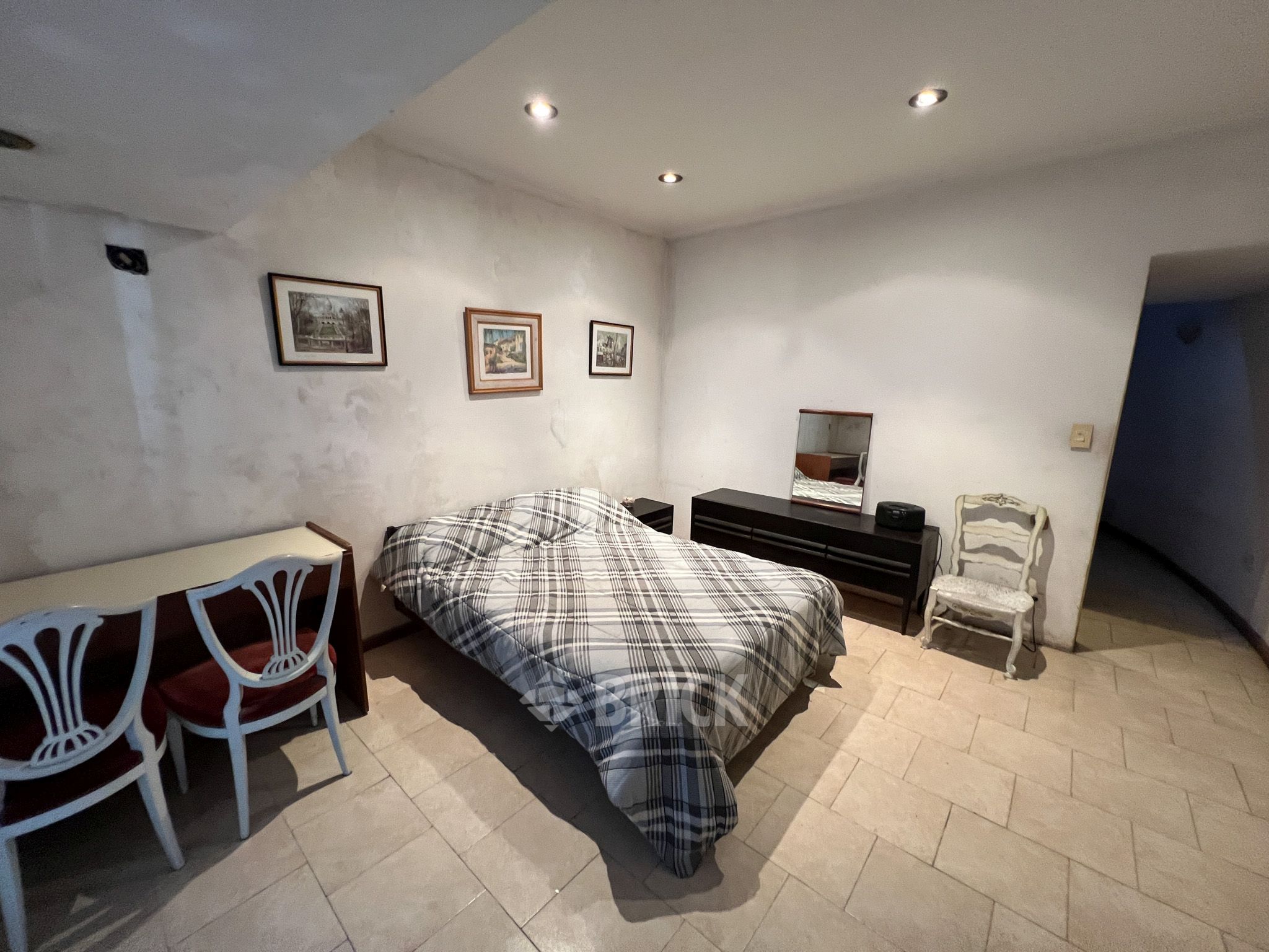 COCHABAMBA al 2700 24