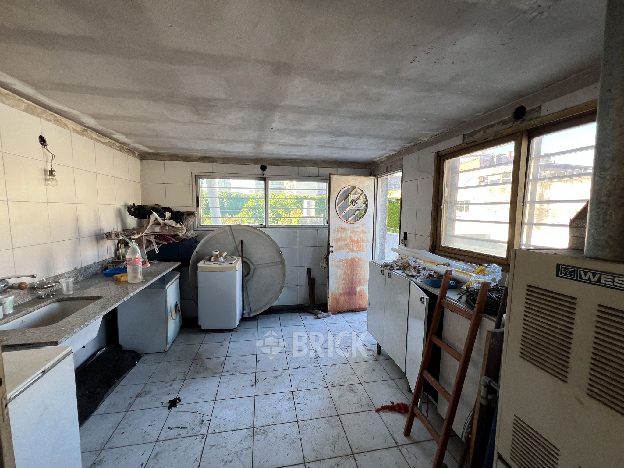 COCHABAMBA al 2700 42