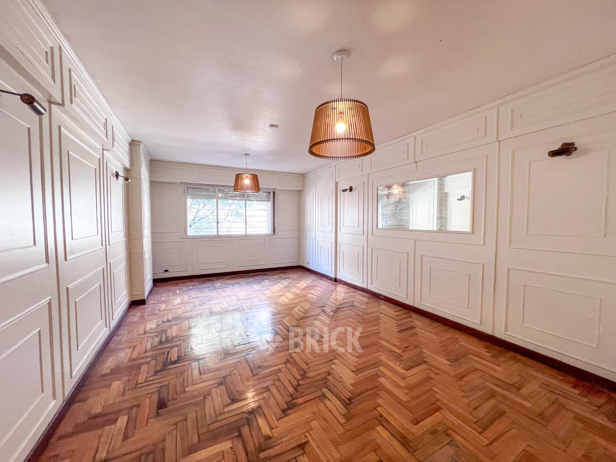 ZABALA al 2400 Piso 1 1