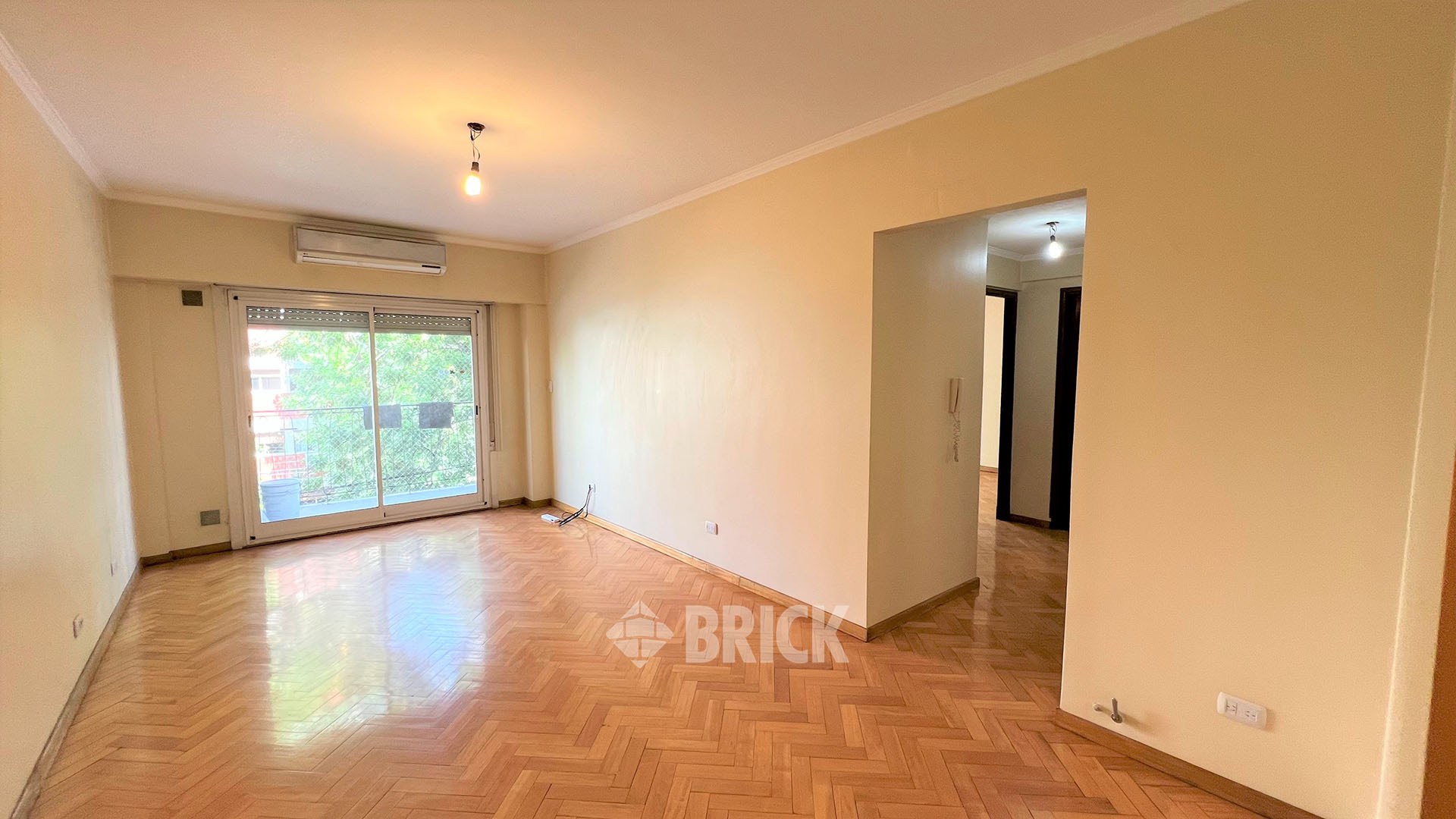 ACOYTE, AV. al 100 Piso 3 1