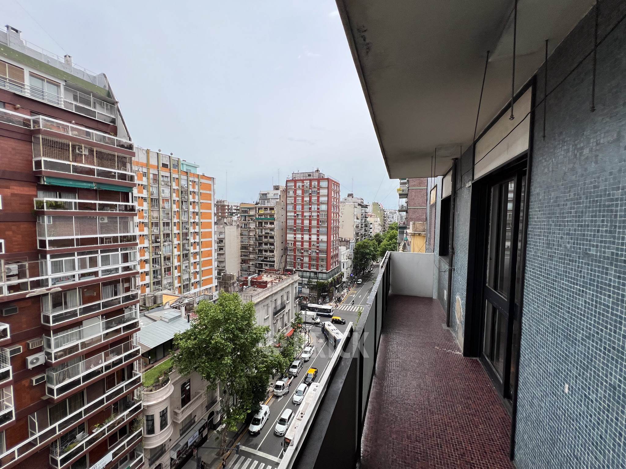 PUEYRREDON, AV. al 1300 Piso 9 4