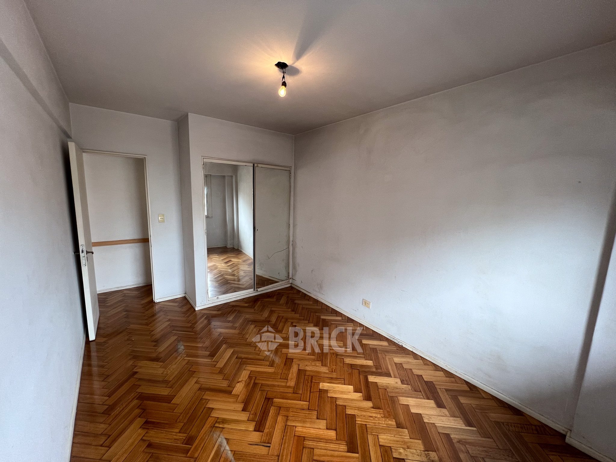 PUEYRREDON, AV. al 1300 Piso 9 8