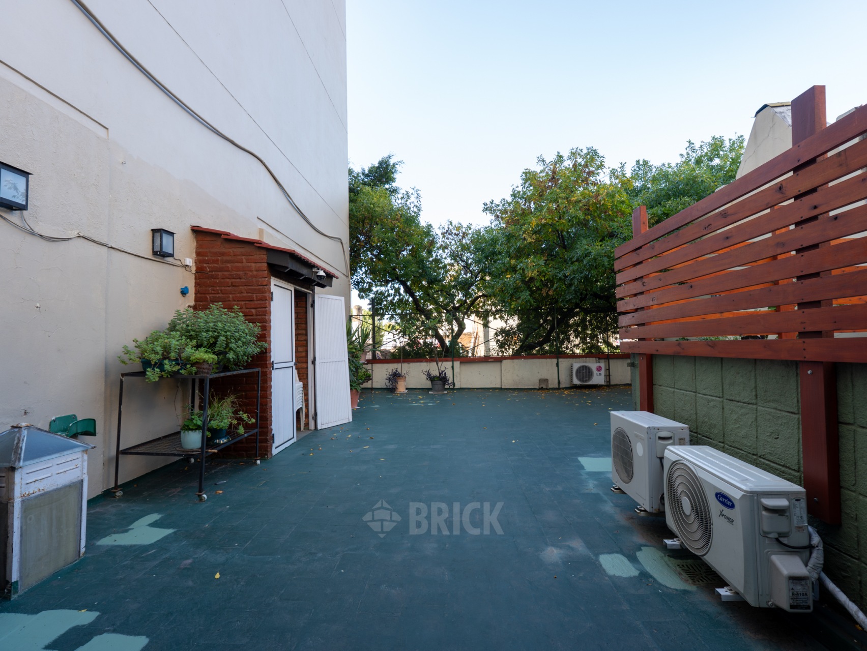 CUCHA CUCHA al 1700 Piso PB 22