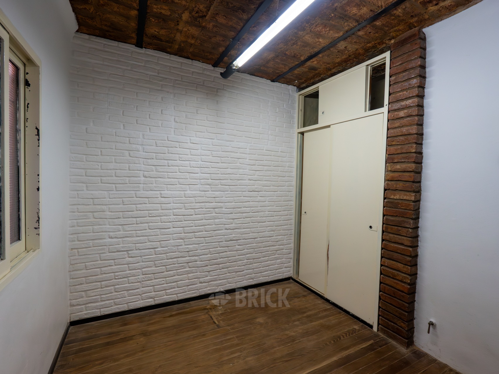 CUCHA CUCHA al 1700 Piso PB 27