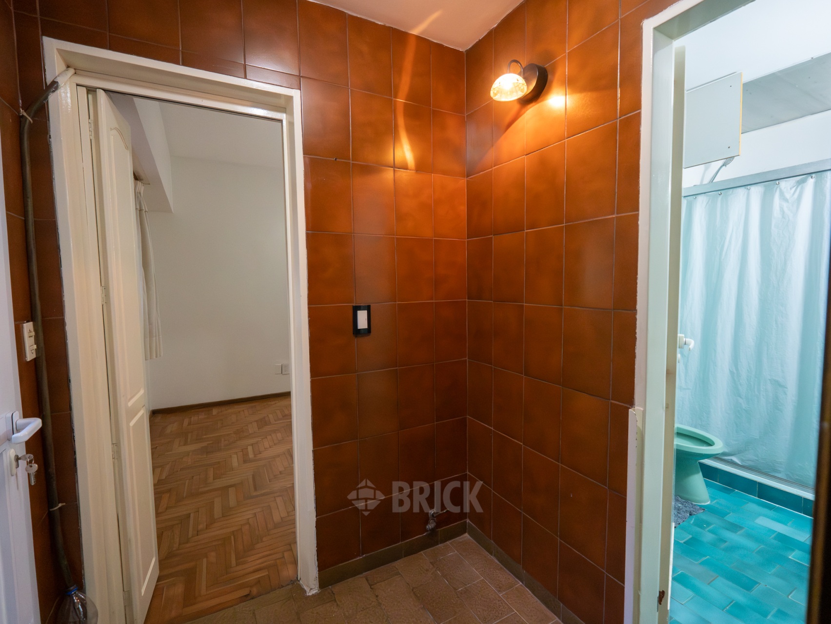 CUCHA CUCHA al 1700 Piso PB 9